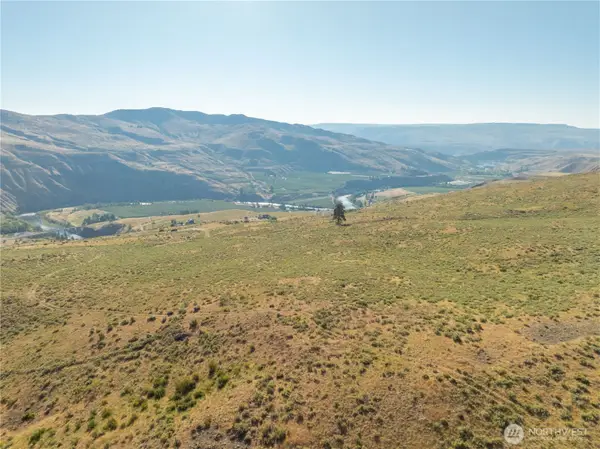 435 Hwy 153 #6, Pateros, WA 98846