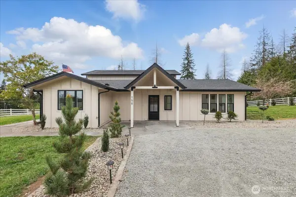 150 Cliff Robinson Lane, Sequim, WA 98382