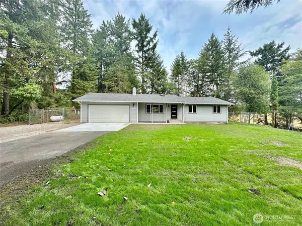 7044 Johnson Point Road Ne, Olympia, WA 98516