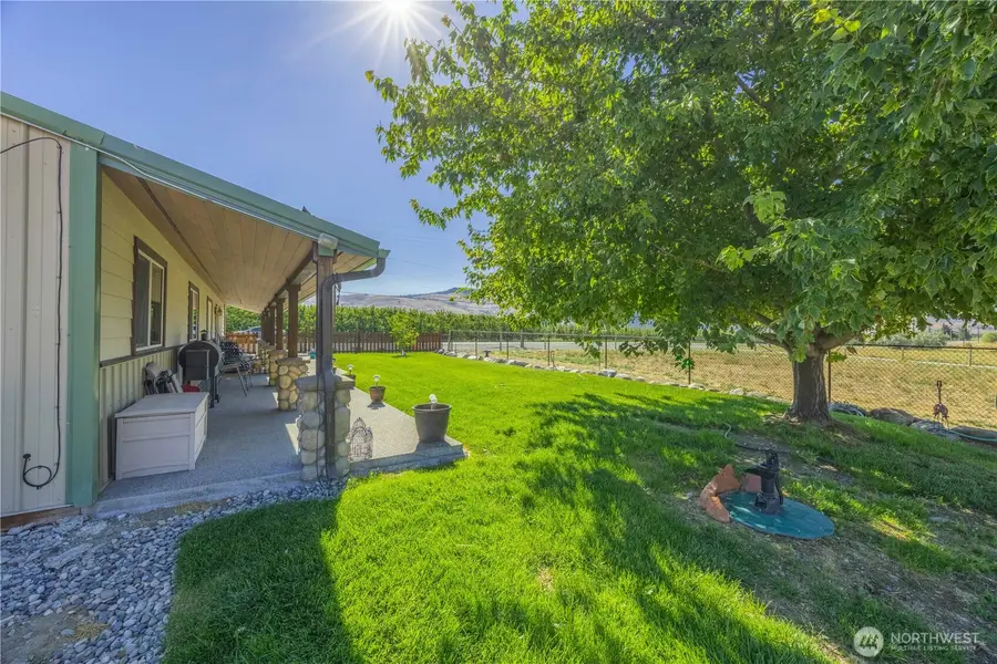 1813 Howard Flats Road, Chelan, WA 98816 - Image #3