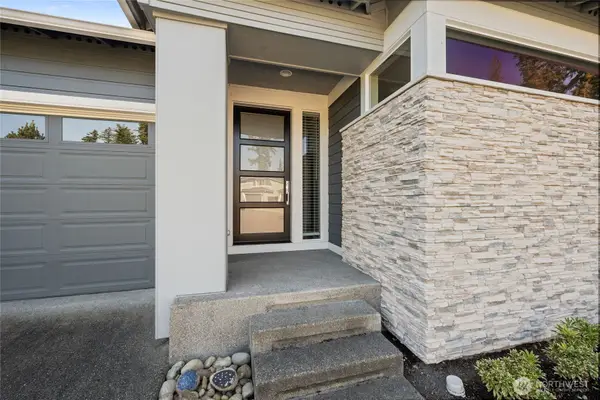 23623 SE 248th Place, Maple Valley, WA 98038