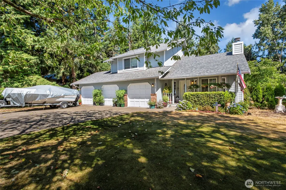 8215 242nd Street E, Graham, WA 98338 - Image #1