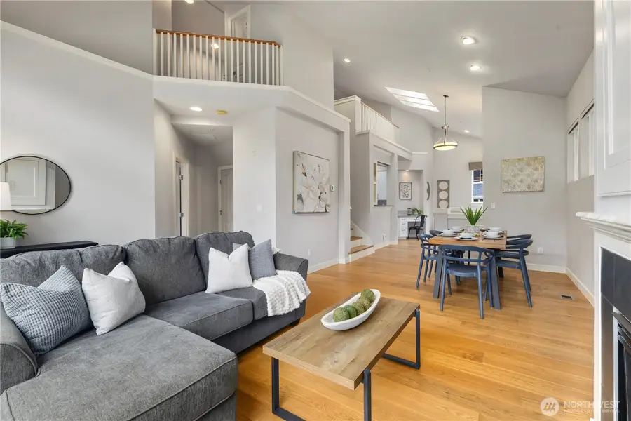 120 Newport Way Nw #17, Issaquah, WA 98027 - Image #3