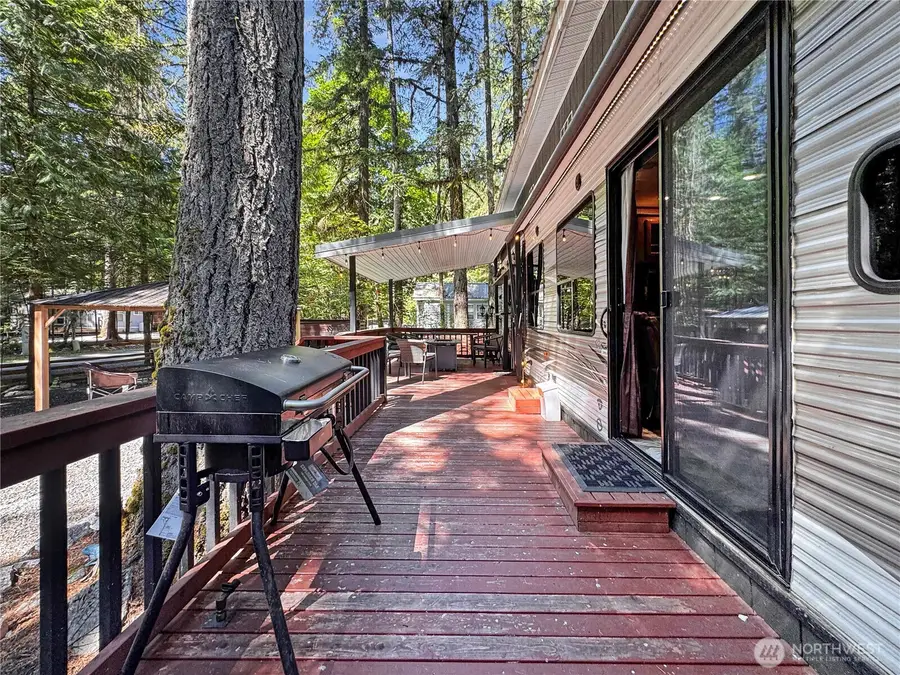 205 Chanterelle Drive, Deming, WA 98244 - Image #3