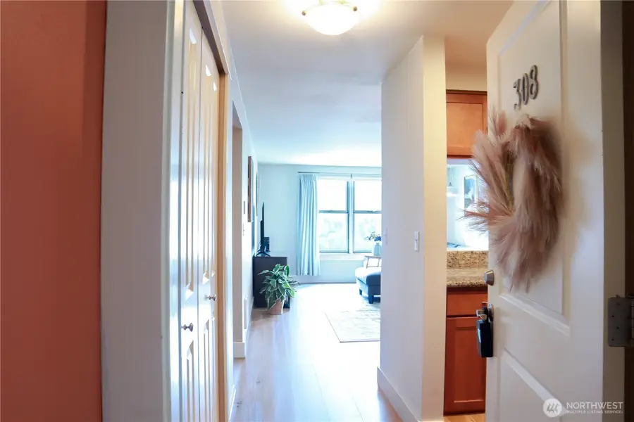 25 N Broadway #308, Tacoma, WA 98403 - Image #2