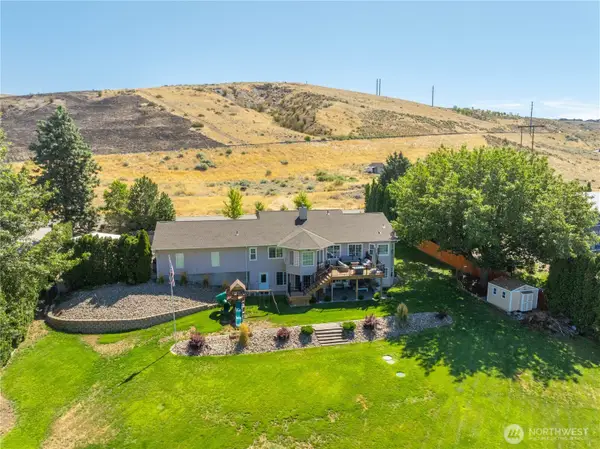 3537 NE Reid Court, East Wenatchee, WA 98802