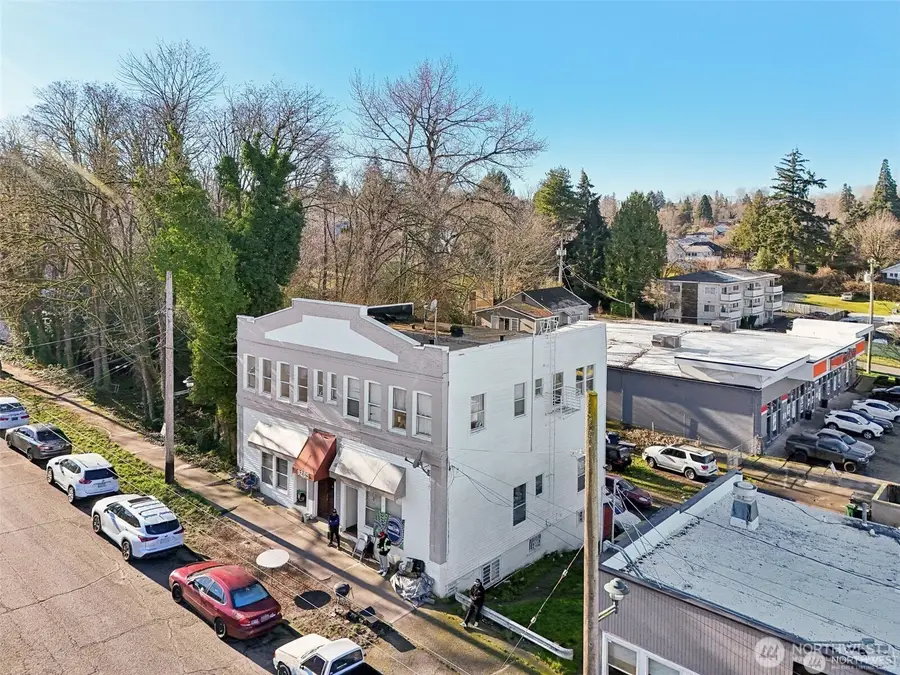 9265 57th Avenue S, Seattle, WA 98118 - Image #3