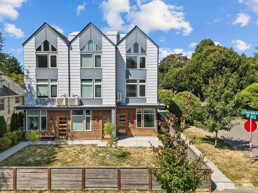 1058 S Cloverdale Street, Seattle, WA 98108 - Image #2