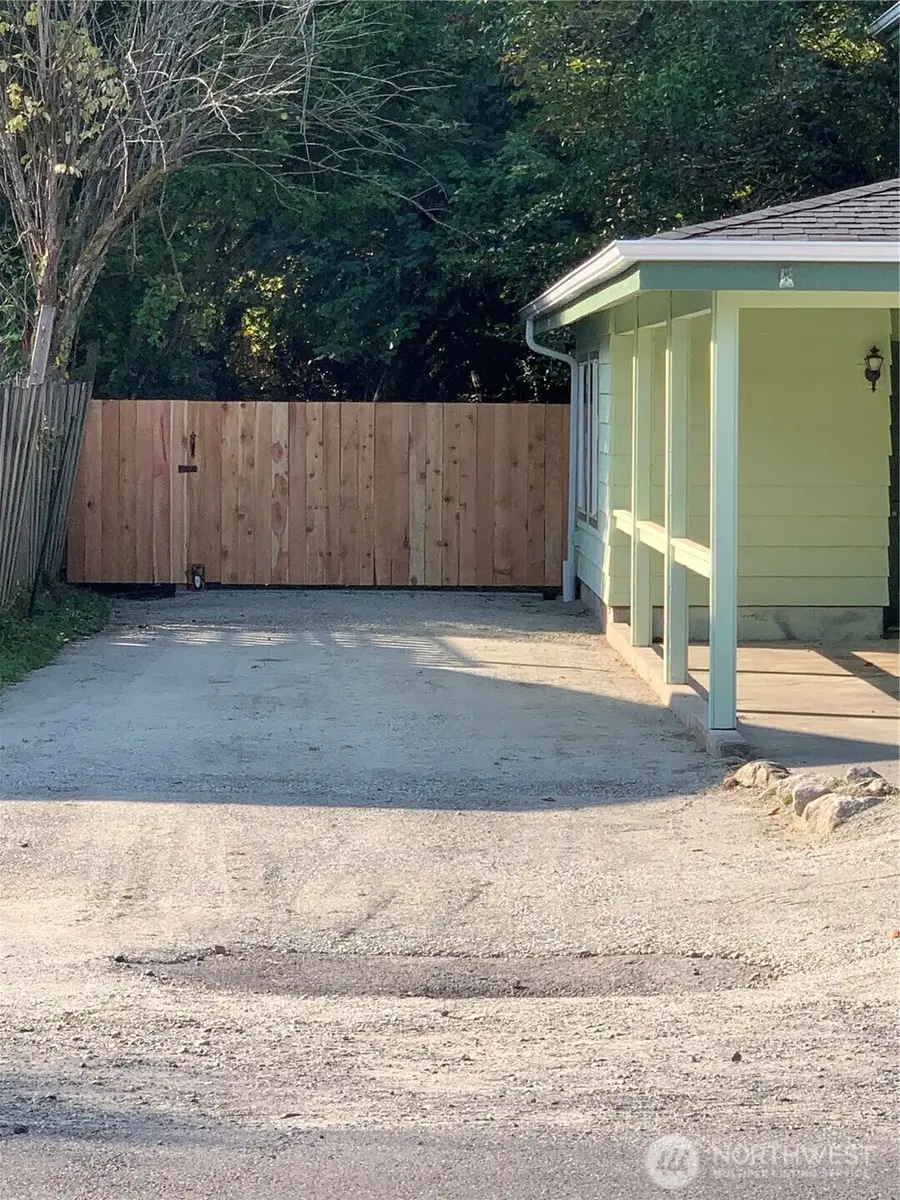 10211 SW Bank Road #A & B, Vashon, WA 98070 - Image #2