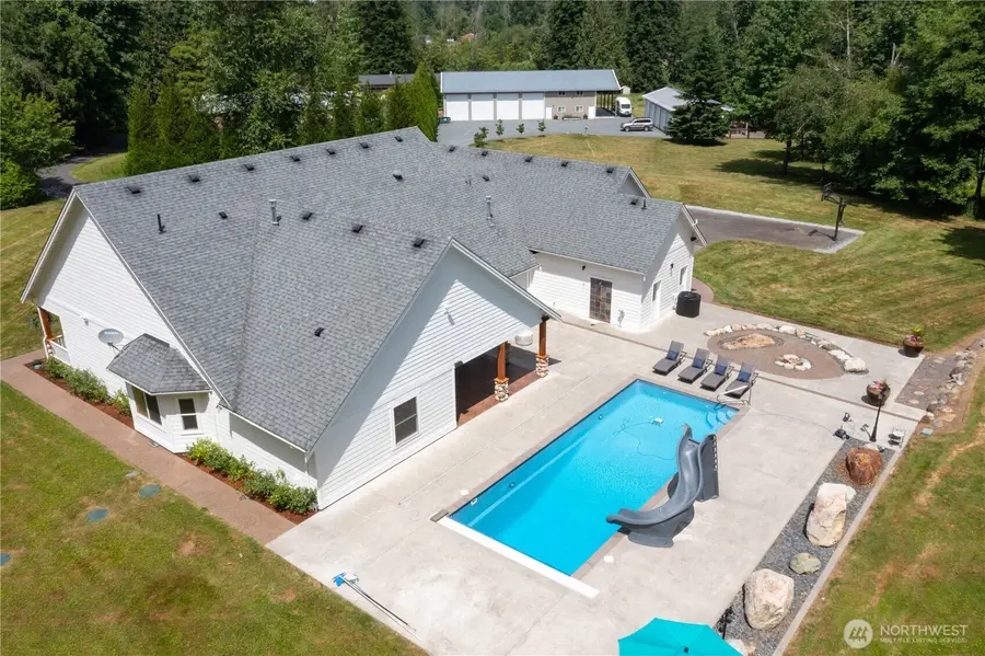 6068 E Hemmi Lane, Bellingham, WA 98226 - Image #2