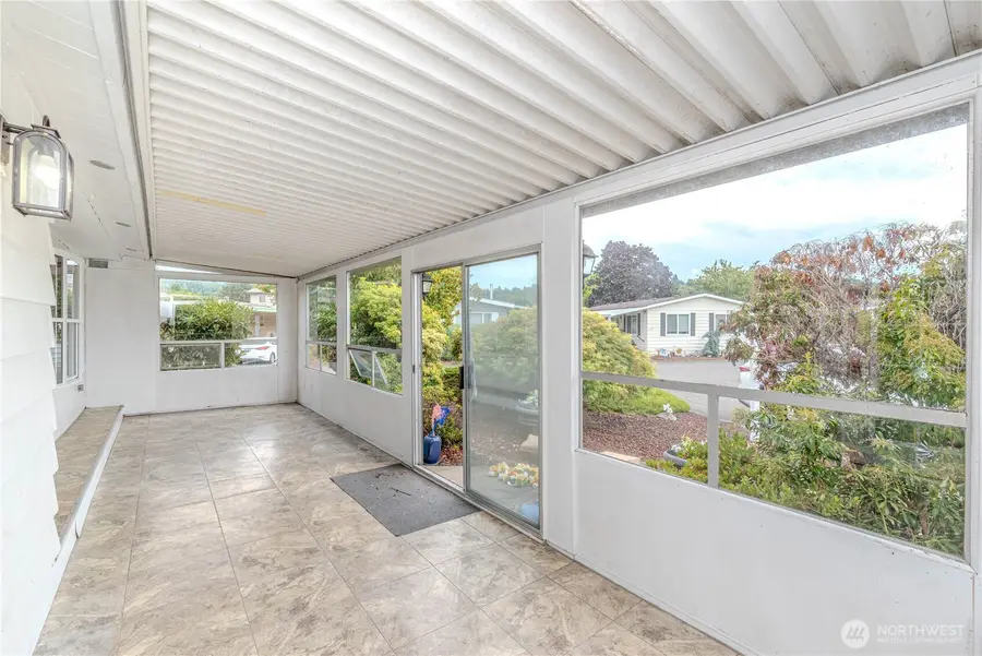 1402 22nd Street Ne #229, Auburn, WA 98002 - Image #3