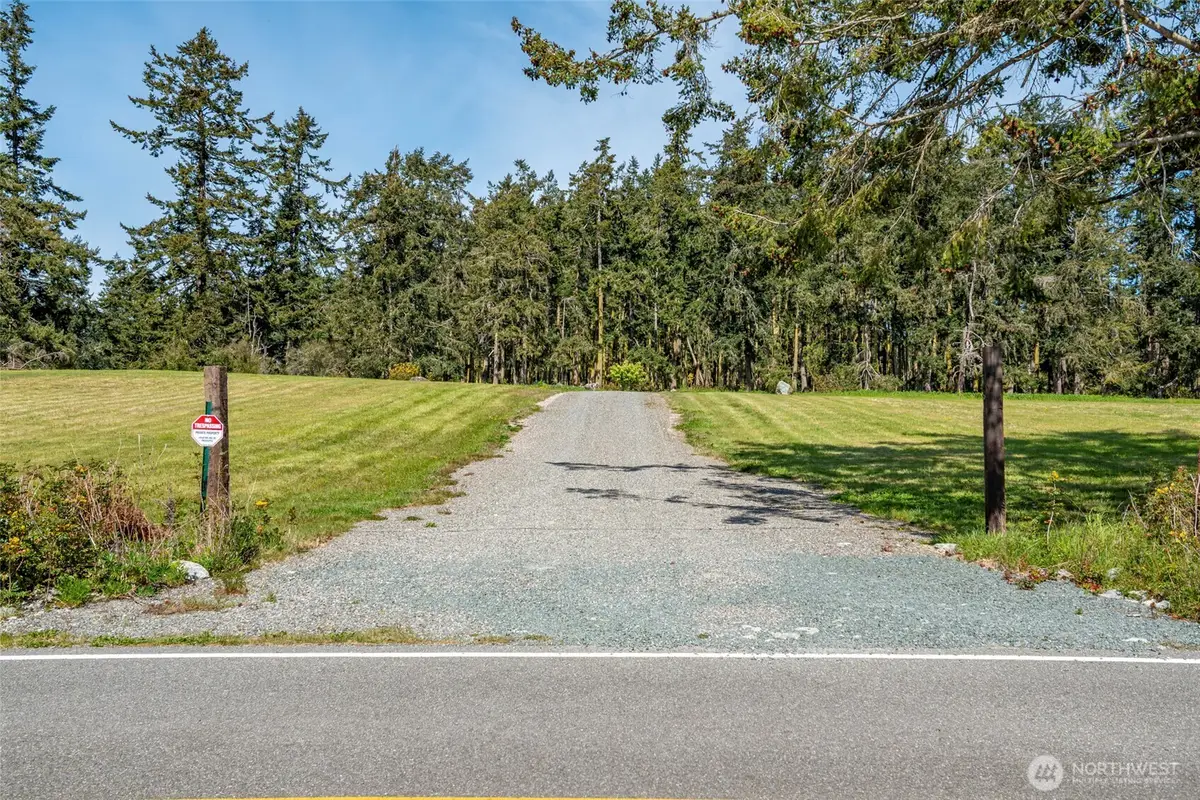 514 Sullivan Road, Oak Harbor, WA 98277 - Image #1