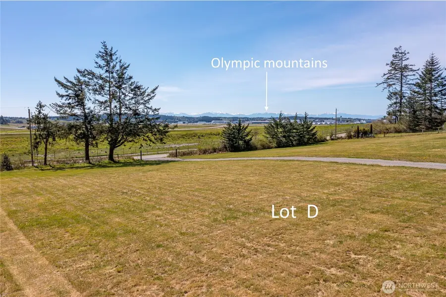 514 Sullivan Road, Oak Harbor, WA 98277 - Image #2