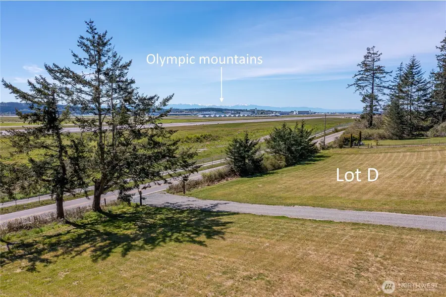 514 Sullivan Road, Oak Harbor, WA 98277 - Image #3