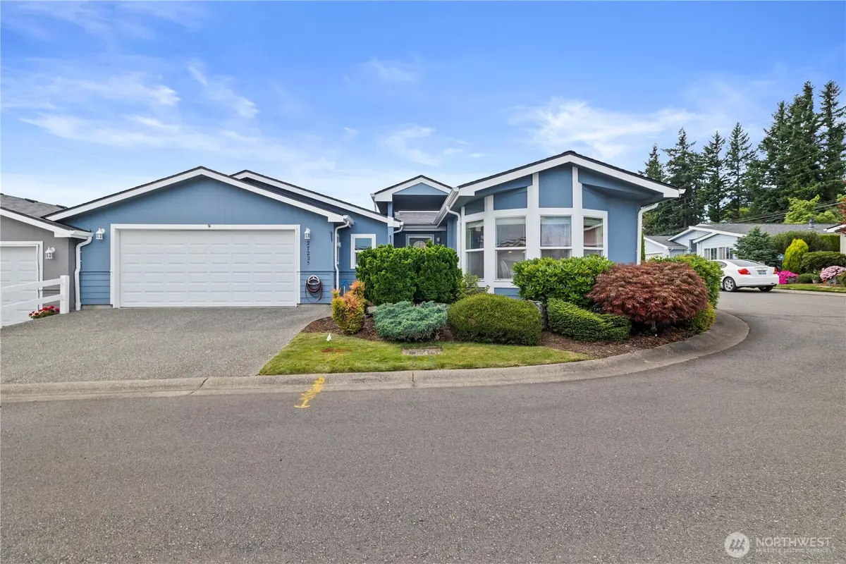 27225 217th Place Se #161, Maple Valley, WA 98038 - Image #1