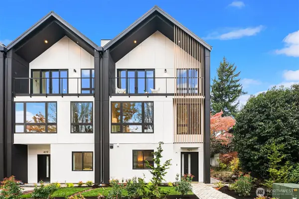 421 99th Avenue Ne, Bellevue, WA 98004