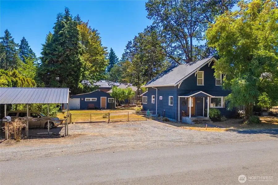 806 S 120th St S, Tacoma, WA 98444 - Image #3