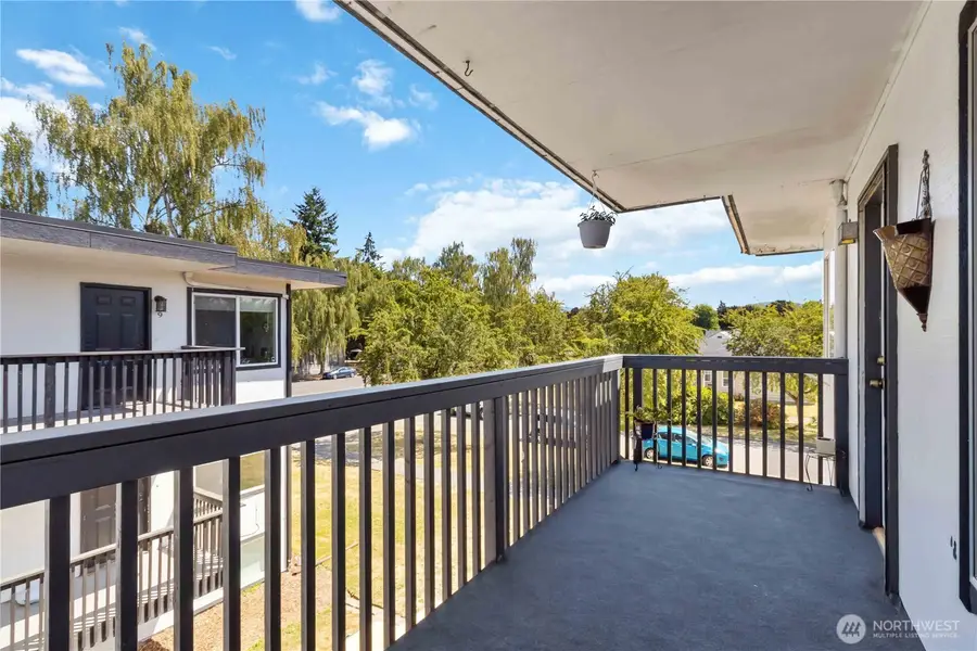 1337 10th Avenue, Longview, WA 98632 - Image #3