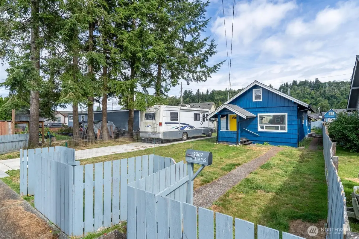 2307 Aberdeen Ave, Hoquiam, WA 98550 - Image #1