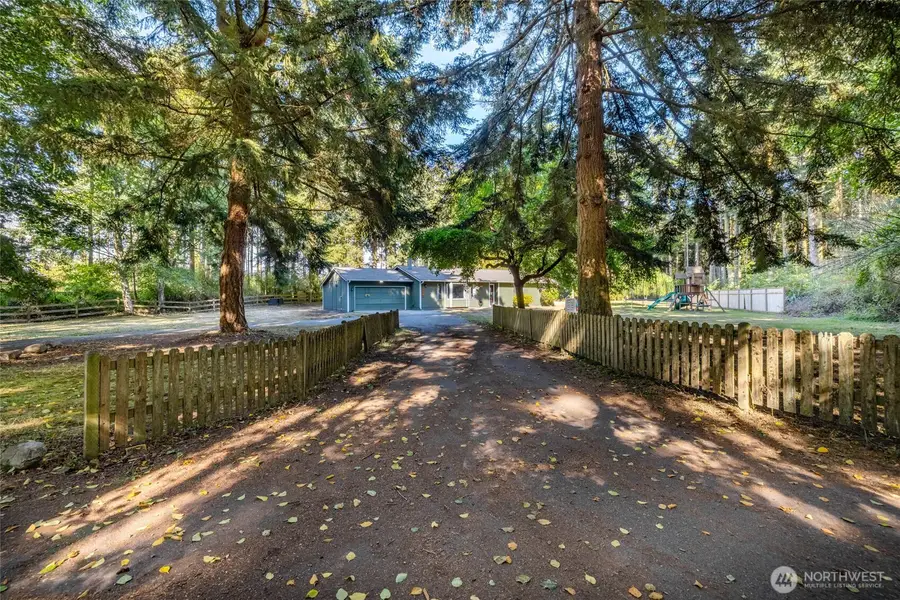 2270 Wellman Place, Oak Harbor, WA 98277 - #3