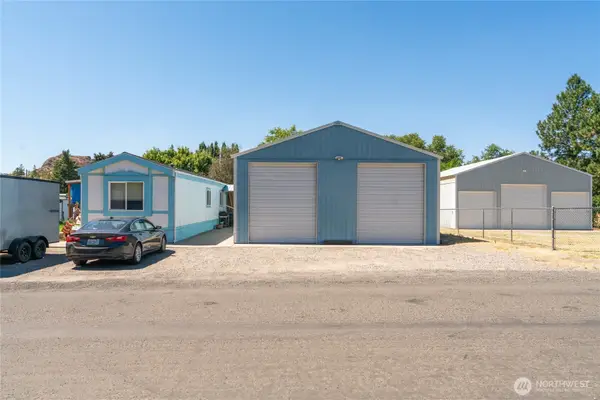 57862 Cardinal Road, Grand Coulee, WA 99133