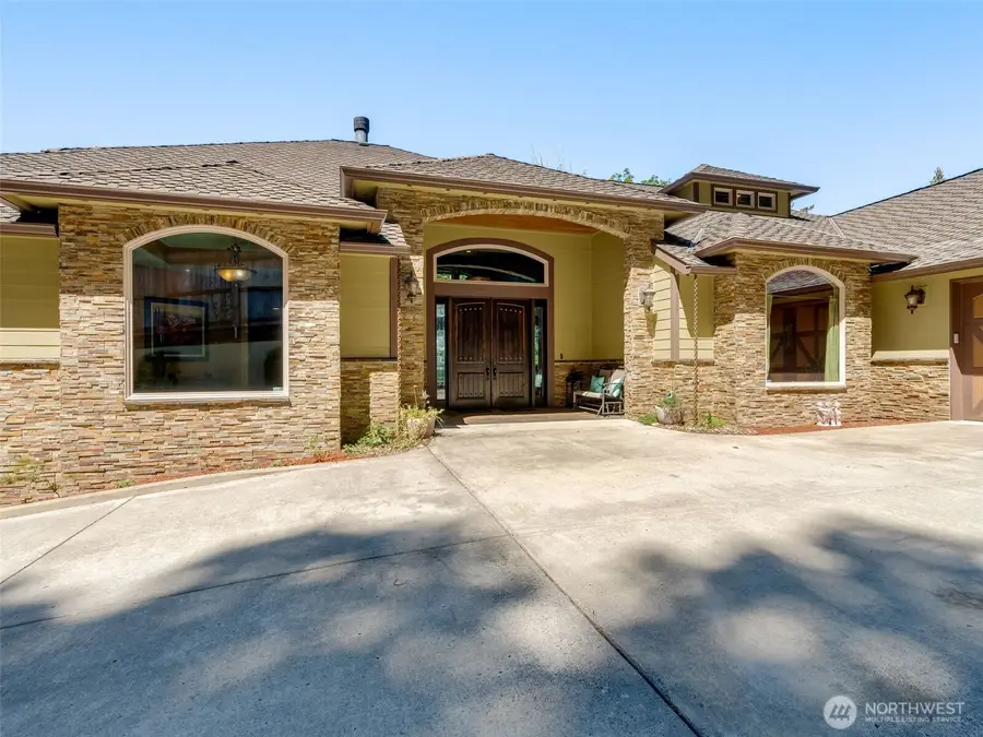 625 Nectarine Drive, Kalama, WA 98625 - Image #2