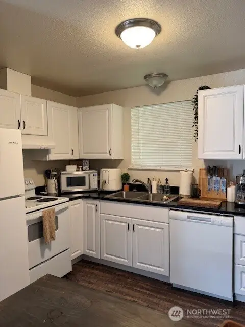 315 W Woodworth Street, Sedro Woolley, WA 98284 - Image #2