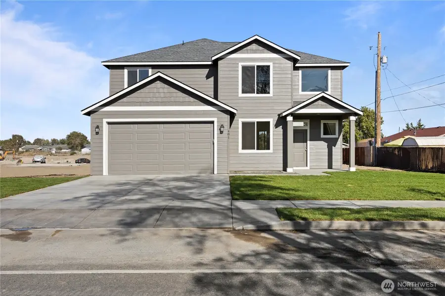 401 N Grape Drive, Moses Lake, WA 98837 - Image #2