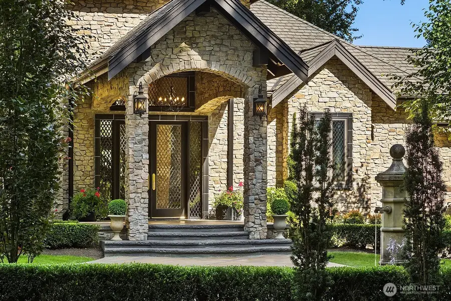 20220 NE 133rd Street, Woodinville, WA 98077 - Image #2