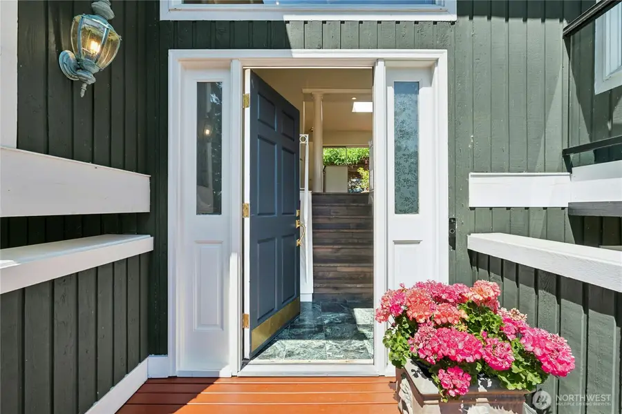 18945 NE 20th Court, Redmond, WA 98052 - #2