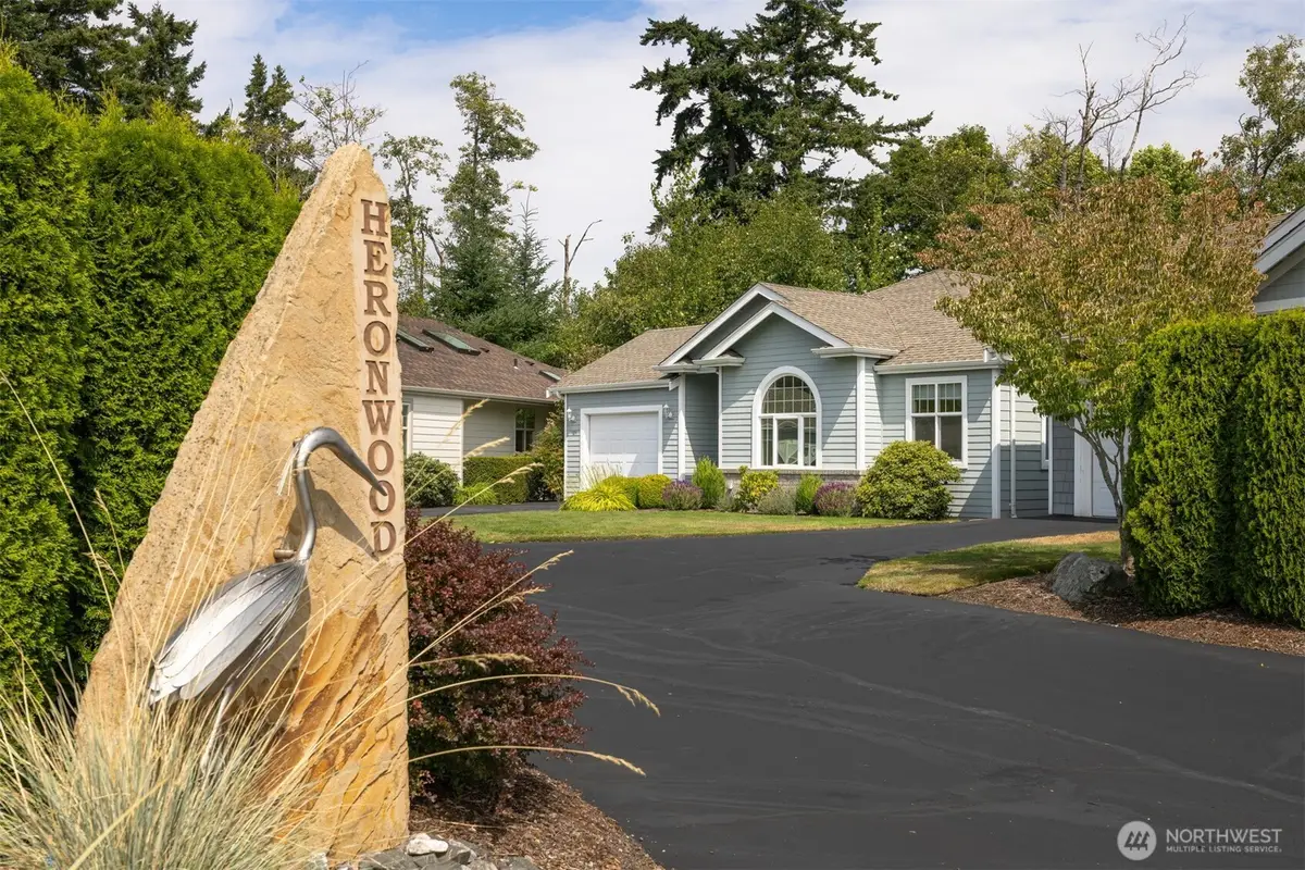 504 Creekbend Lane, Bellingham, WA 98226 - Image #1