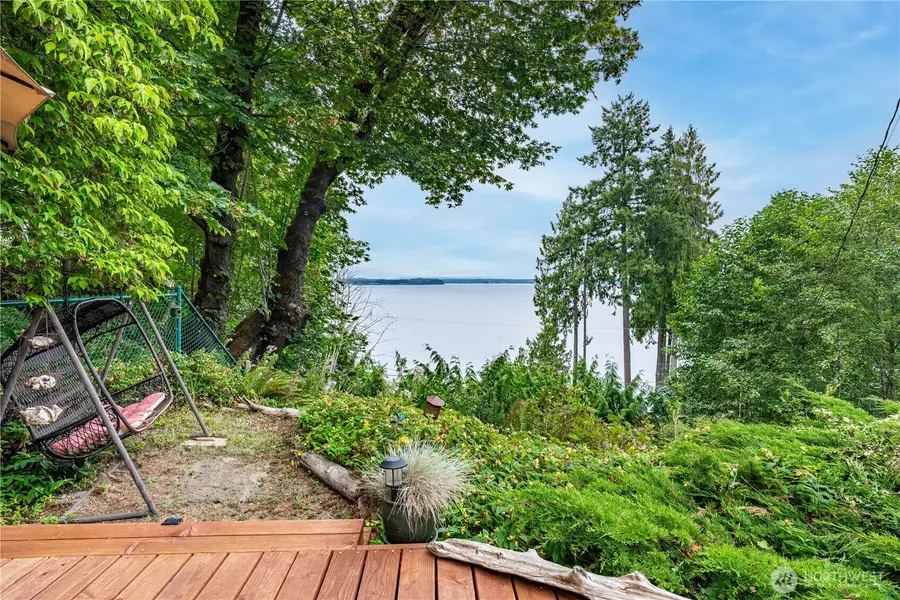 1321 E Madrona Boulevard Nw, Lakebay, WA 98349 - Image #2