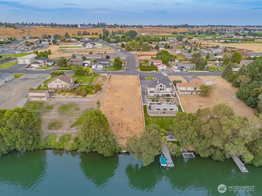 4898 Shorecrest Drive Ne #7, Moses Lake, WA 98837 - Image #2