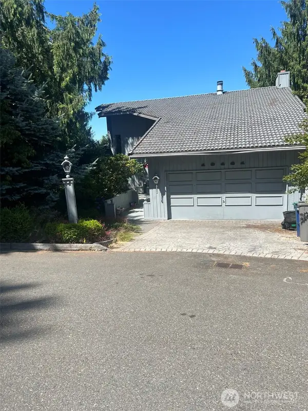 13461 64th Place Ne, Kirkland, WA 98034