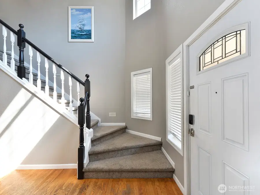 1605 27th Avenue Se, Puyallup, WA 98374 - Image #2