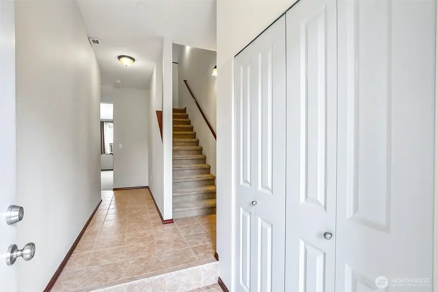 9212 11th Place Ne #B, Lake Stevens, WA 98258 - Image #3