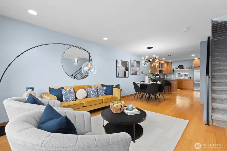 4710 37th Avenue Sw #B, Seattle, WA 98126 - Image #2