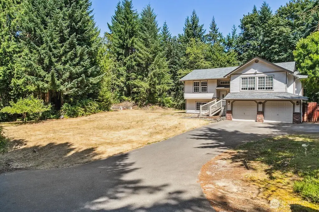 5495 E Collins Road, Port Orchard, WA 98366 - Image #1