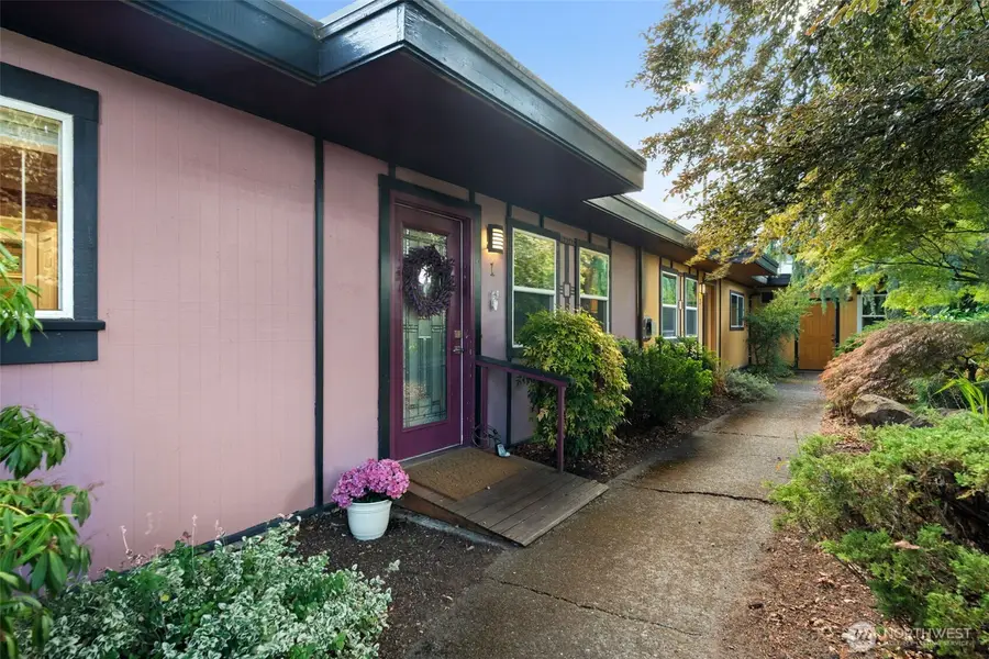 858 S Fife Street #1, Tacoma, WA 98405 - Image #2