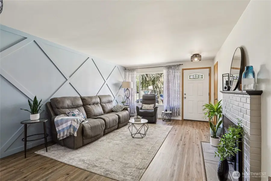 8430 Fawcett Avenue, Tacoma, WA 98444 - Image #2