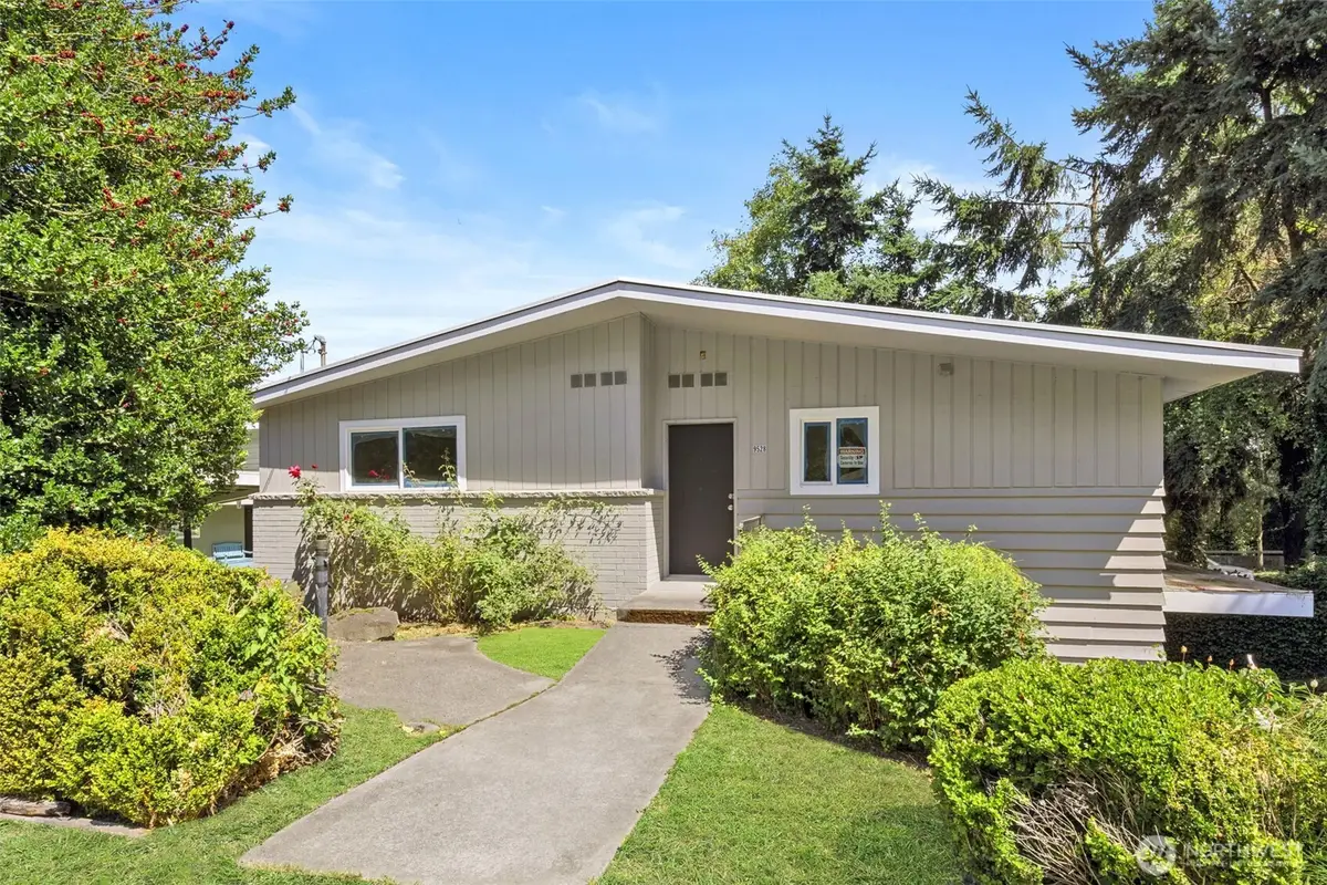 9528 9th Avenue Nw, Seattle, WA 98117 - Image #1
