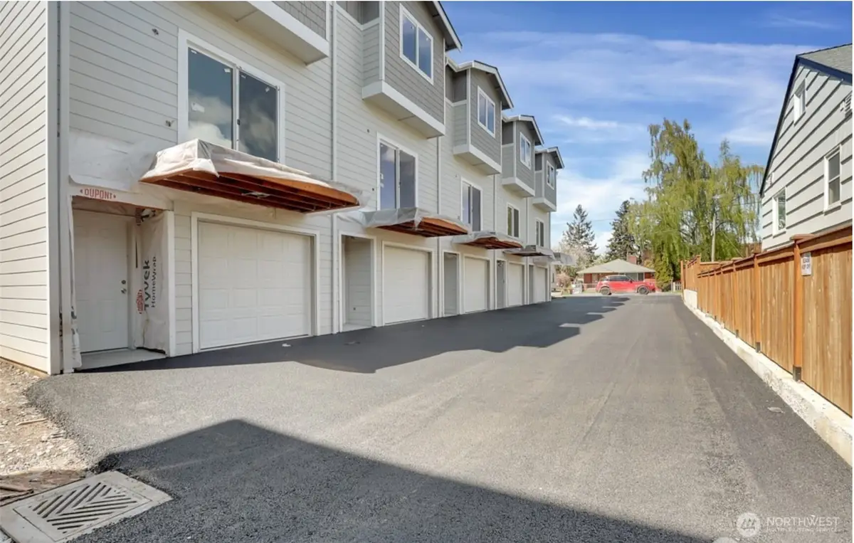 234 S 70th Street #1-5, Tacoma, WA 98408 - Image #1