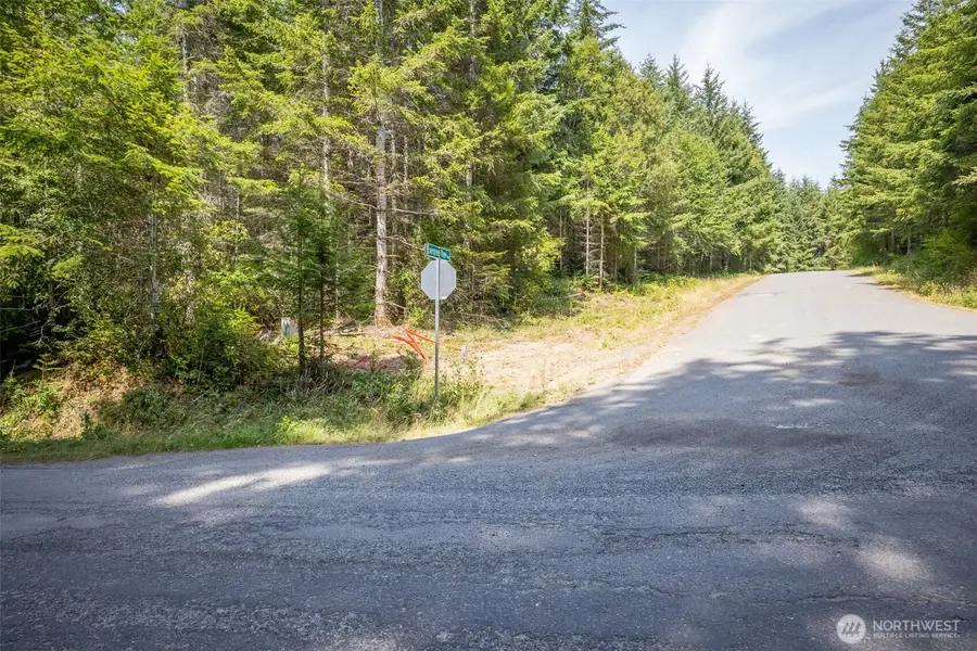 101 Durrwachter, Port Angeles, WA 98363 - Image #3