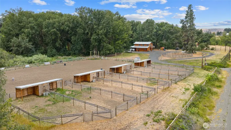 11761 Thorp Highway N, Thorp, WA 98946 - #2