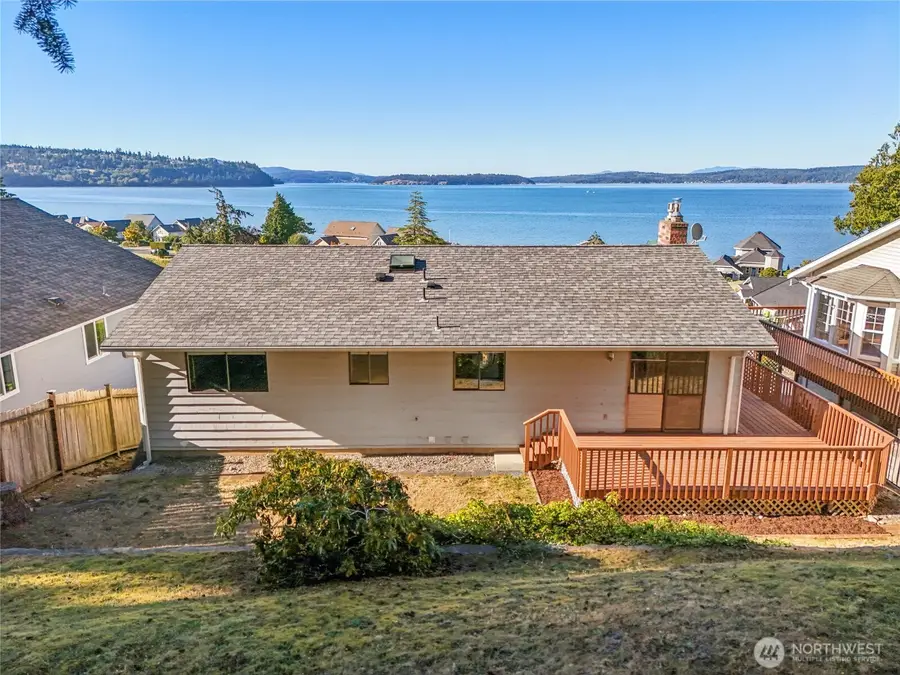 850 Dugualla Road, Oak Harbor, WA 98277 - Image #2