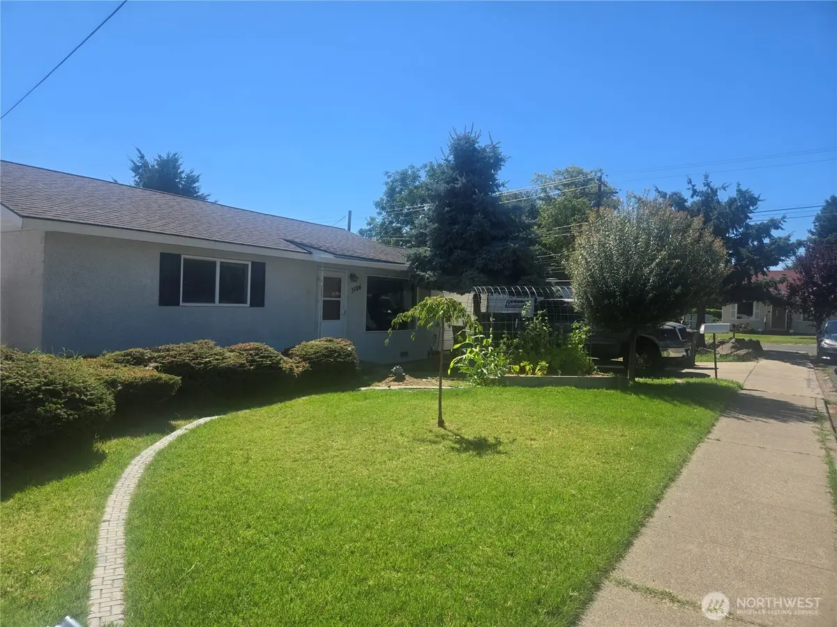 3106 Bonnie Doon Avenue, Yakima, WA 98902 - Image #1