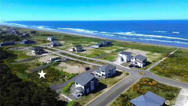 1501 Beach Glass Lane #60, Westport, WA 98595