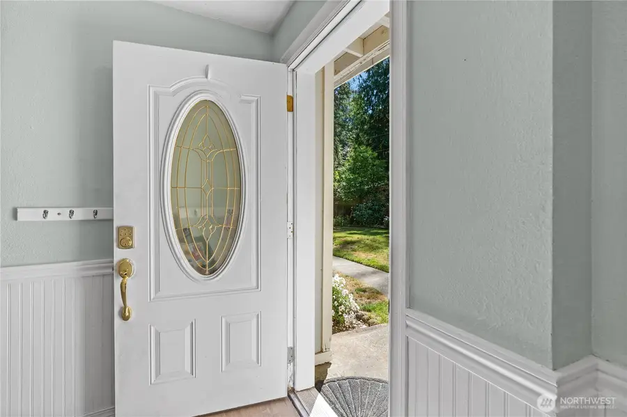 24335 252nd Ave Se, Maple Valley, WA 98038 - Image #2