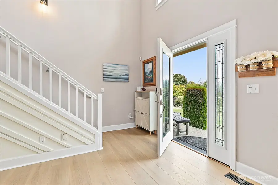 7718 Springfield Drive Nw, Gig Harbor, WA 98329 - Image #2