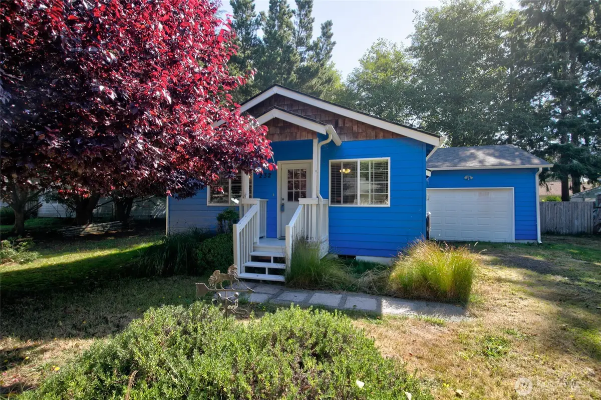 232 Fisher Avenue Ne, Ocean Shores, WA 98569 - Image #1